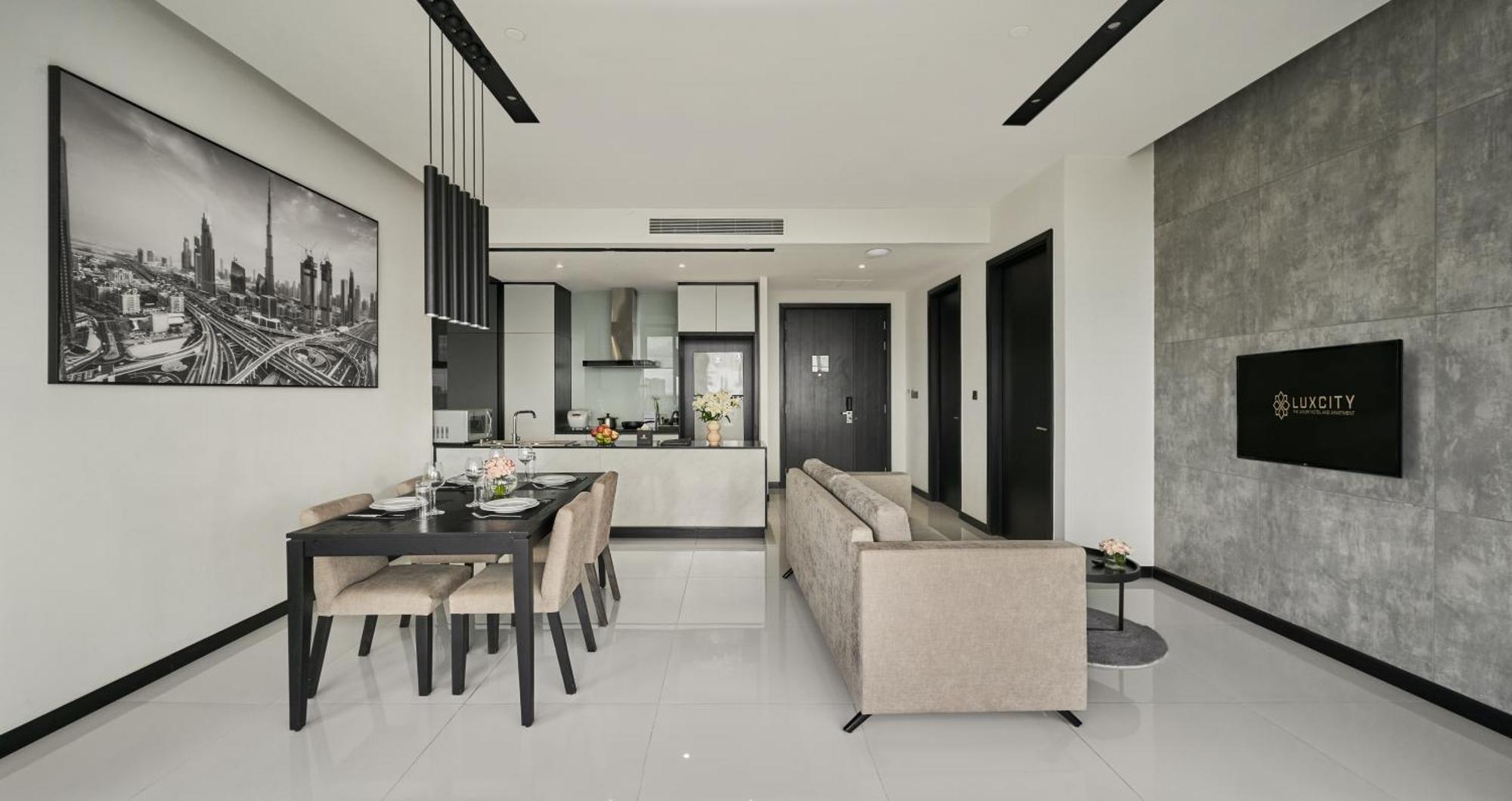 Luxcity Hotel & Apartment Phnom Penh Exterior foto